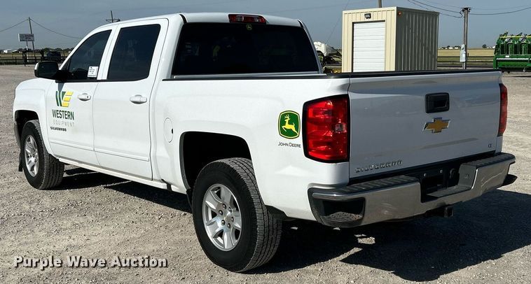 image for item DW8000 2017 Chevrolet Silverado 1500 Crew Cab pickup truck