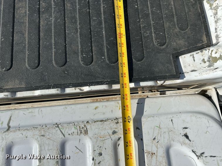 image for item DW8000 2017 Chevrolet Silverado 1500 Crew Cab pickup truck