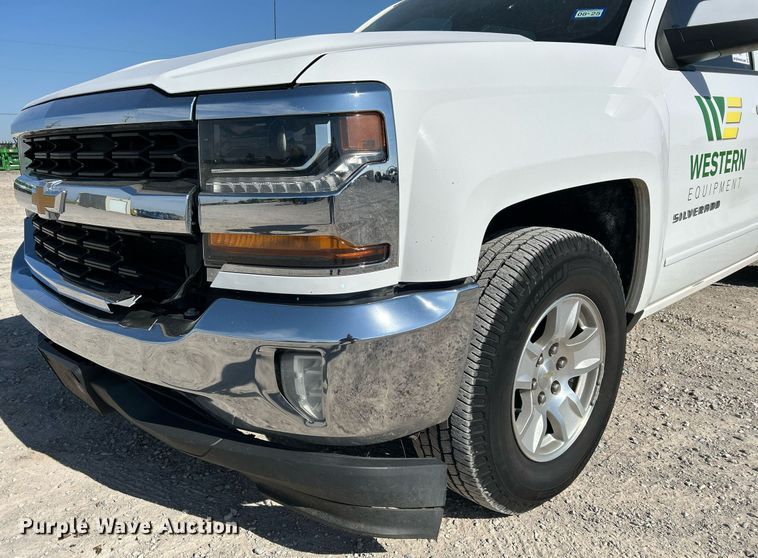 image for item DW8000 2017 Chevrolet Silverado 1500 Crew Cab pickup truck