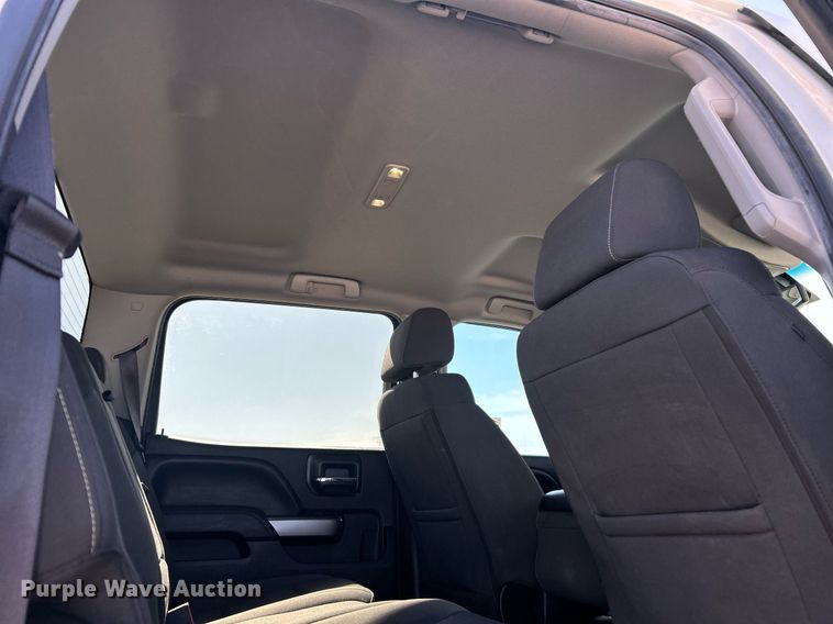 image for item DW8000 2017 Chevrolet Silverado 1500 Crew Cab pickup truck