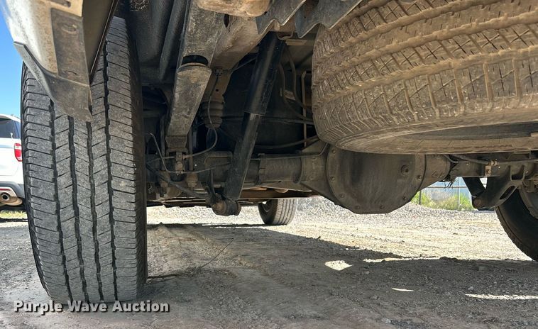 image for item DW8000 2017 Chevrolet Silverado 1500 Crew Cab pickup truck