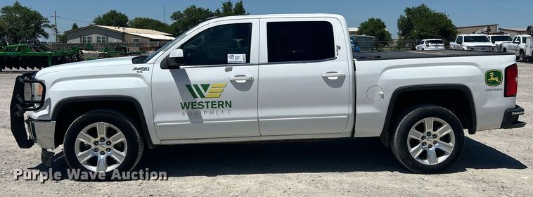 image for item DW8717 2015 GMC Sierra 1500 Crew Cab pickup truck