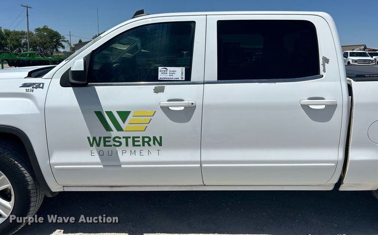 image for item DW8717 2015 GMC Sierra 1500 Crew Cab pickup truck