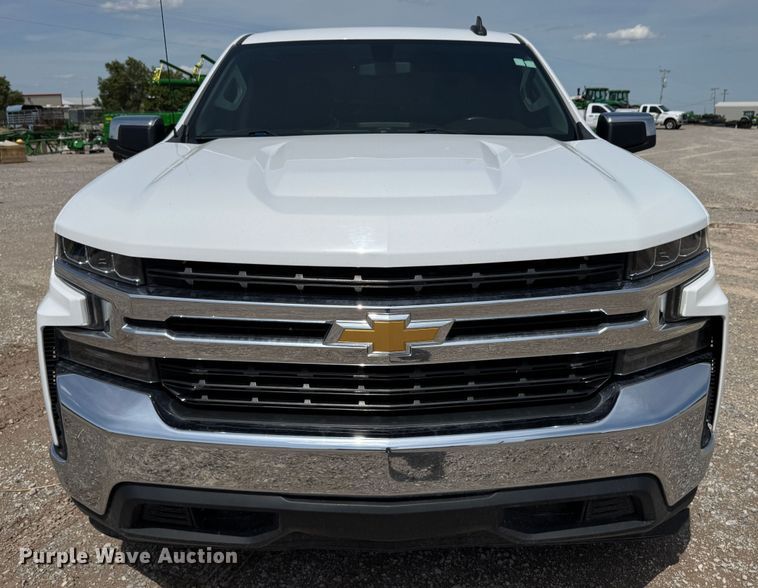 image for item DW8718 2020 Chevrolet  Silverado 1500 Crew Cab pickup truck