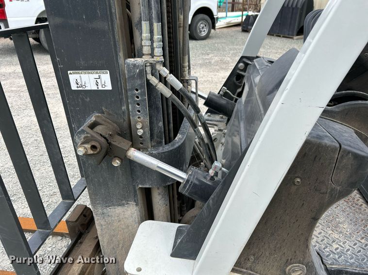 image for item DW8720 2016 UniCarriers PF50 forklift