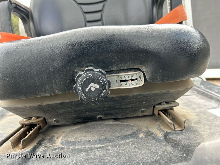 image for item DW8720 2016 UniCarriers PF50 forklift