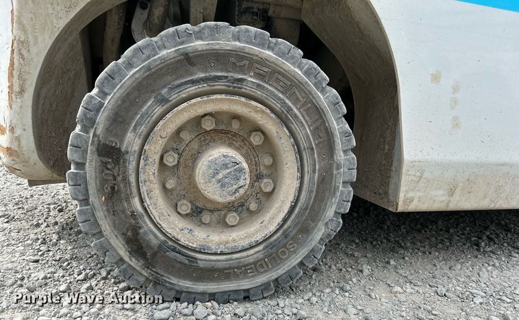 image for item DW8720 2016 UniCarriers PF50 forklift