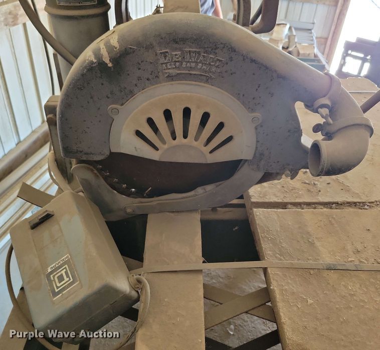 image for item DX6963 DeWalt GE65 radial arm saw