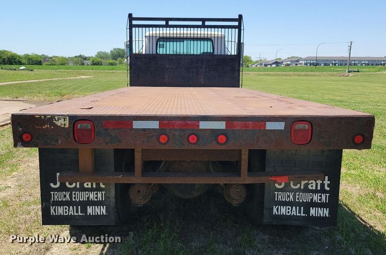 image for item DX6965 1998 International 4900 dump flatbed truck