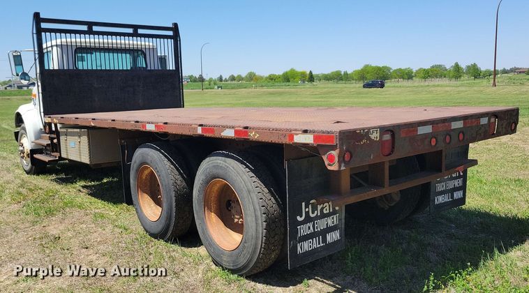 image for item DX6965 1998 International 4900 dump flatbed truck