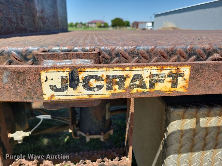 image for item DX6965 1998 International 4900 dump flatbed truck