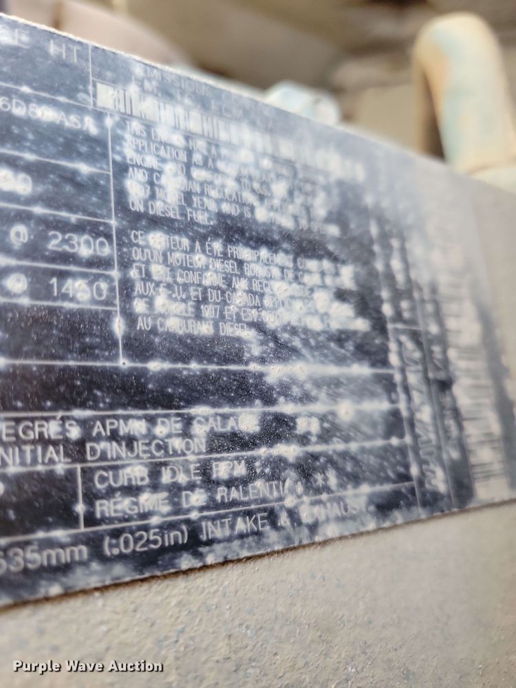 image for item DX6965 1998 International 4900 dump flatbed truck