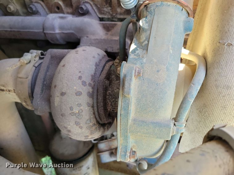 image for item DX6965 1998 International 4900 dump flatbed truck