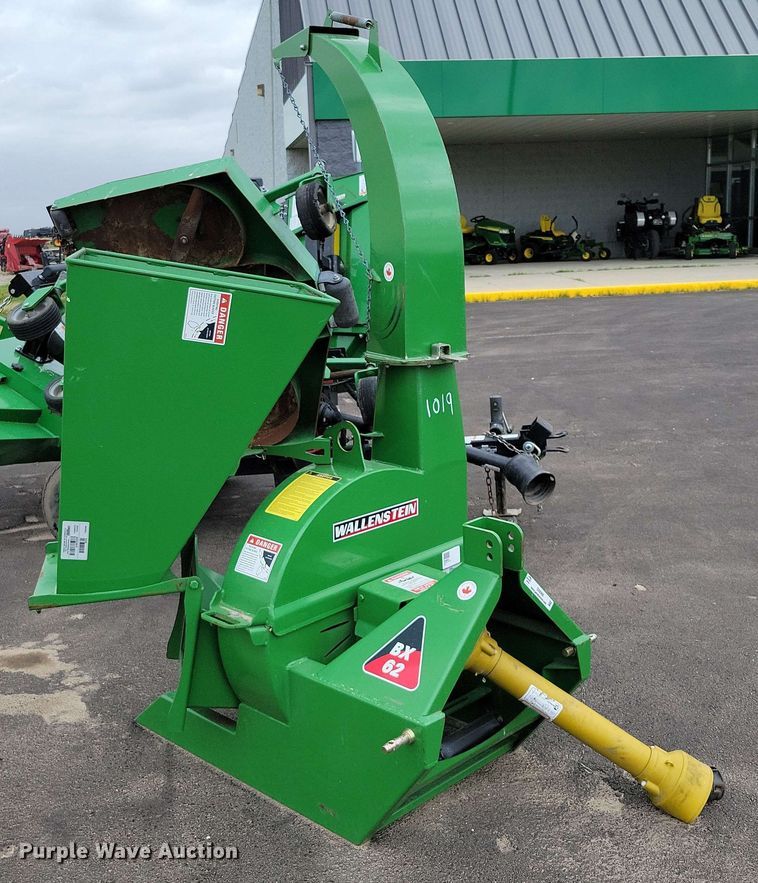 image for item DX6966 Wallenstein BX62 wood chipper
