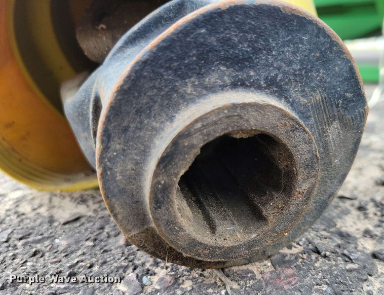 image for item DX6966 Wallenstein BX62 wood chipper