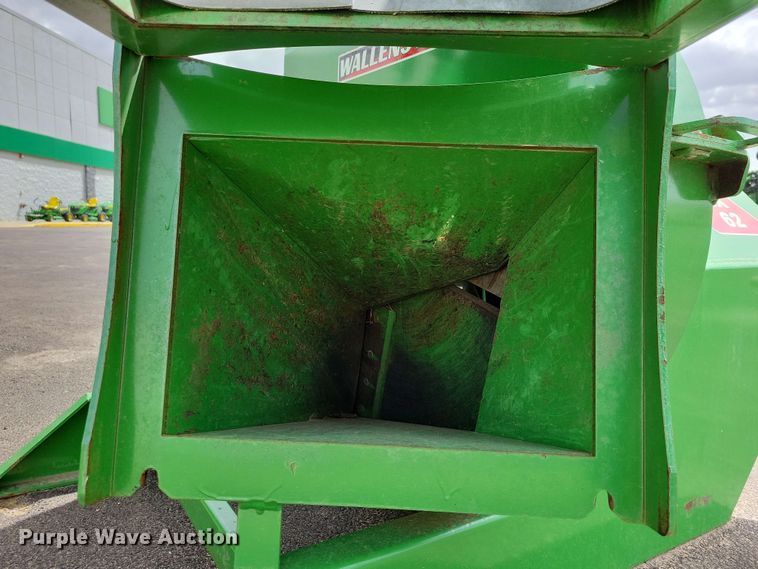 image for item DX6966 Wallenstein BX62 wood chipper