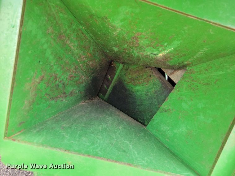 image for item DX6966 Wallenstein BX62 wood chipper