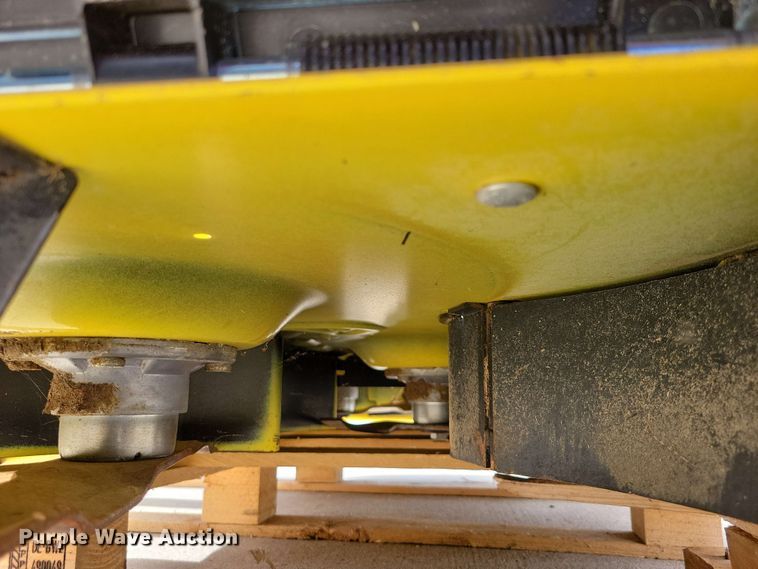 image for item DX6981 2020 John Deere  Accel Deep 48A mower deck