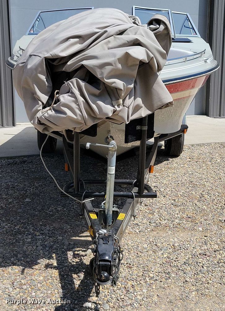 image for item DX6983 1989 Correct Craft Martinique boat