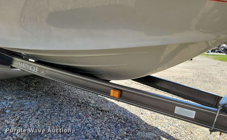 image for item DX6983 1989 Correct Craft Martinique boat