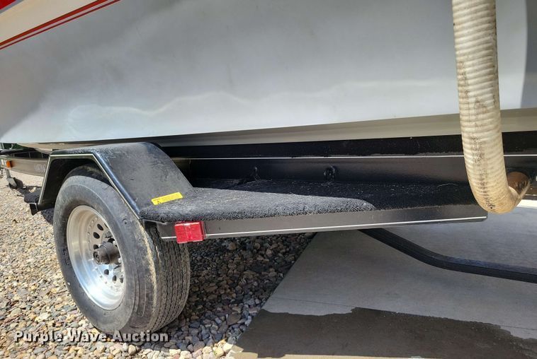 image for item DX6983 1989 Correct Craft Martinique boat