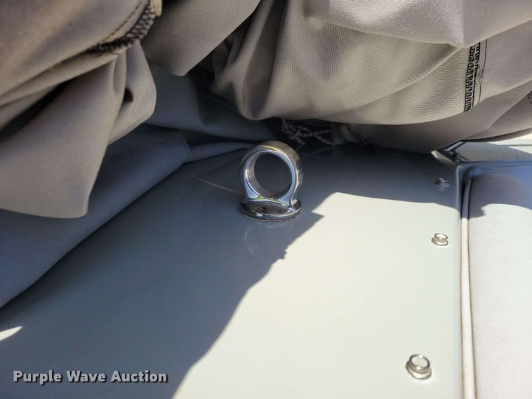 image for item DX6983 1989 Correct Craft Martinique boat