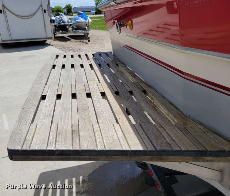 image for item DX6983 1989 Correct Craft Martinique boat