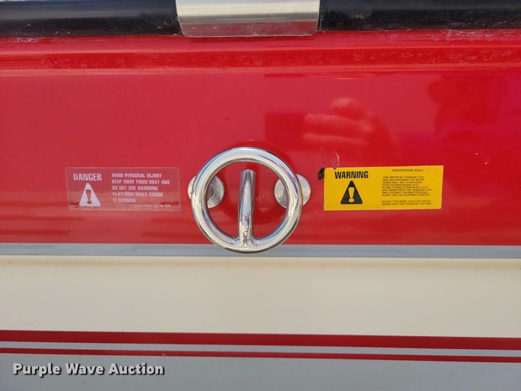 image for item DX6983 1989 Correct Craft Martinique boat