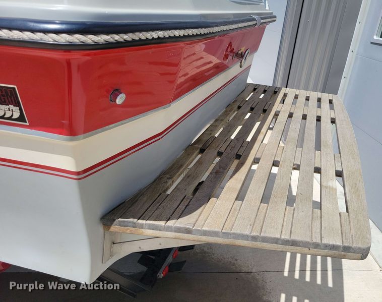 image for item DX6983 1989 Correct Craft Martinique boat