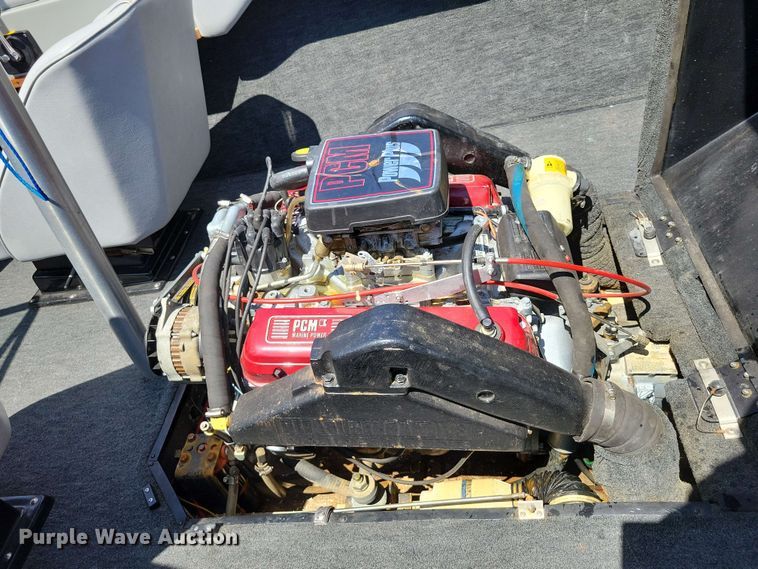 image for item DX6983 1989 Correct Craft Martinique boat