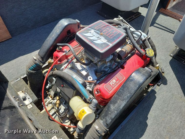 image for item DX6983 1989 Correct Craft Martinique boat