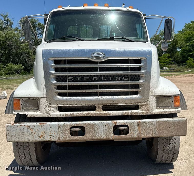 image for item DY0002 2002 Sterling LT9500 flatbed truck