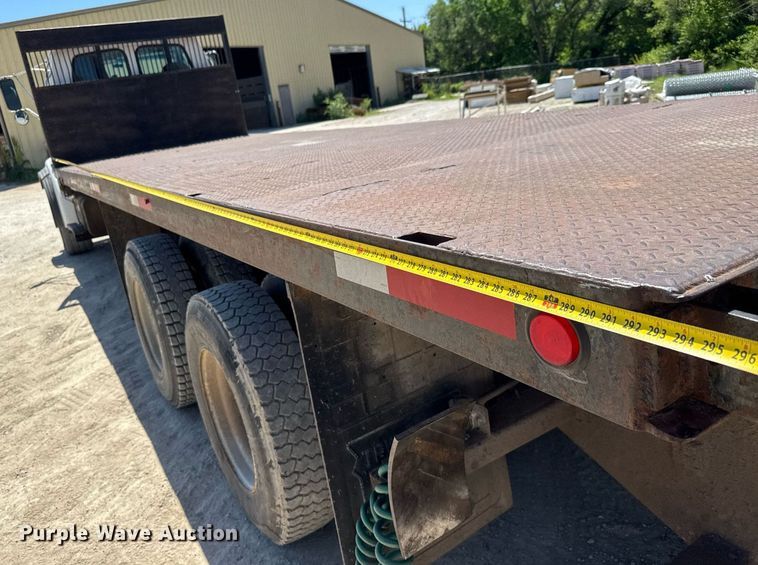 image for item DY0002 2002 Sterling LT9500 flatbed truck