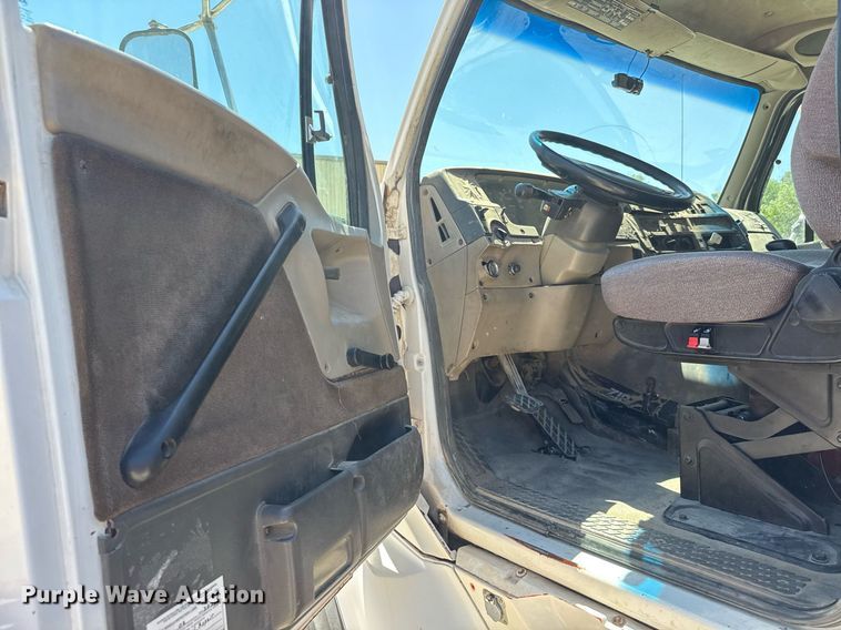 image for item DY0002 2002 Sterling LT9500 flatbed truck