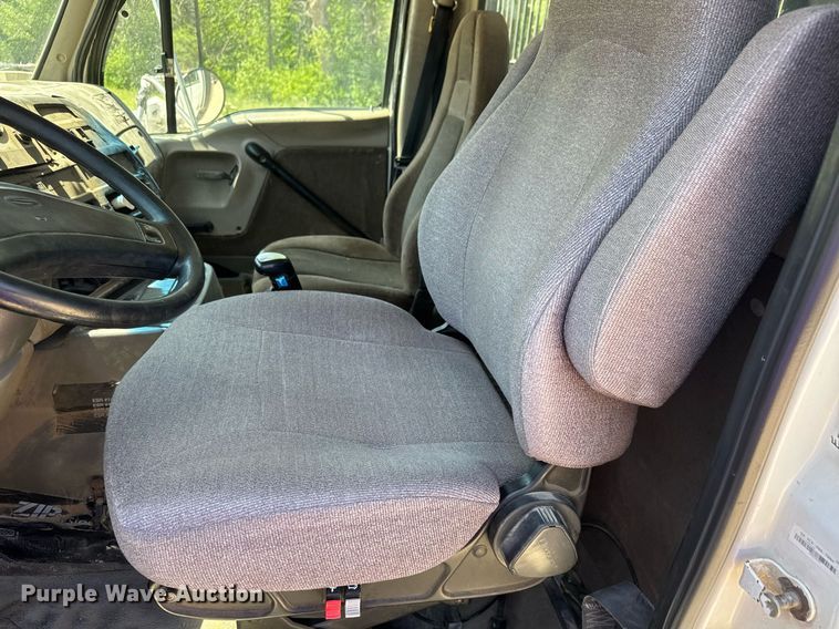 image for item DY0002 2002 Sterling LT9500 flatbed truck