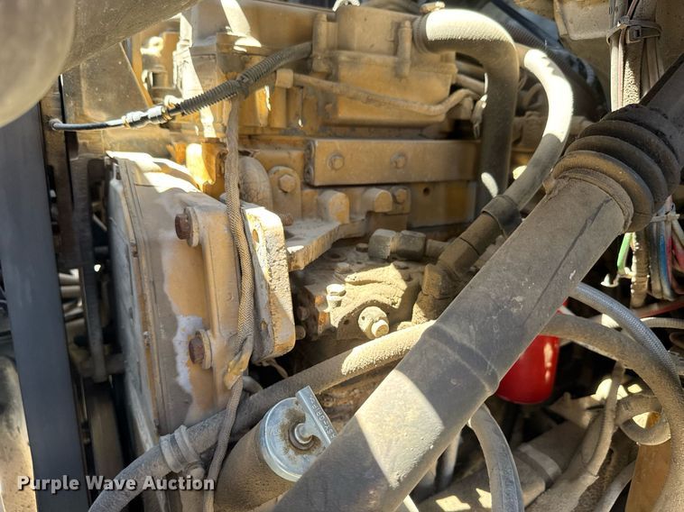 image for item DY0002 2002 Sterling LT9500 flatbed truck