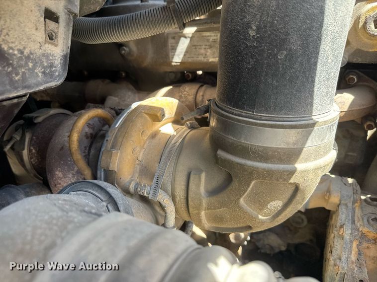 image for item DY0002 2002 Sterling LT9500 flatbed truck