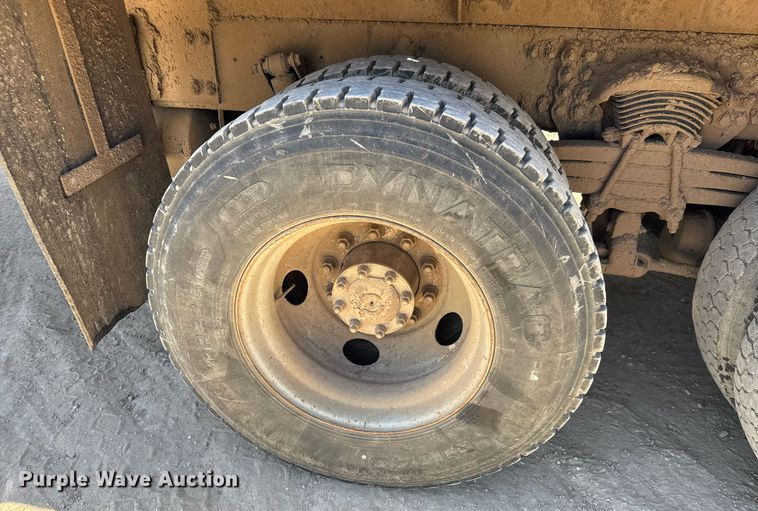 image for item DY0002 2002 Sterling LT9500 flatbed truck