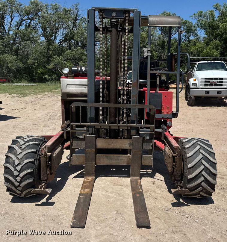 image for item DY0002 2002 Sterling LT9500 flatbed truck