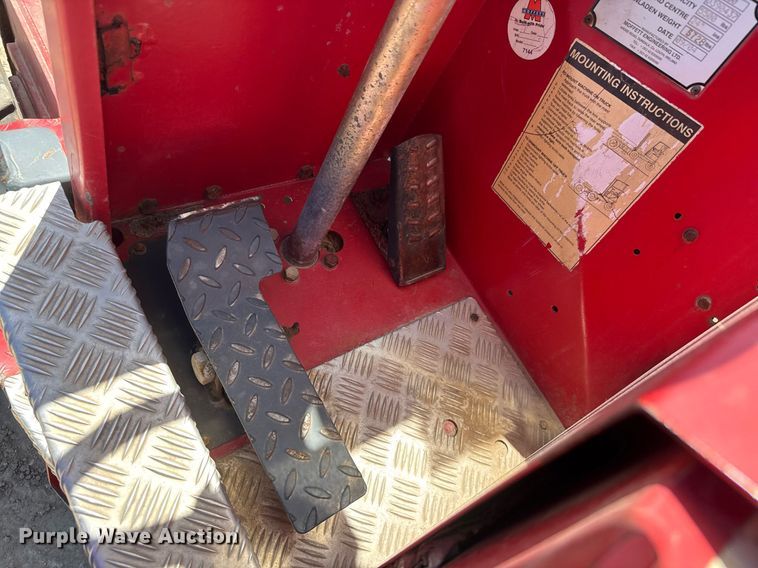 image for item DY0002 2002 Sterling LT9500 flatbed truck