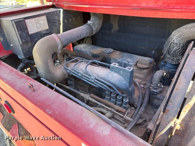 image for item DY0002 2002 Sterling LT9500 flatbed truck