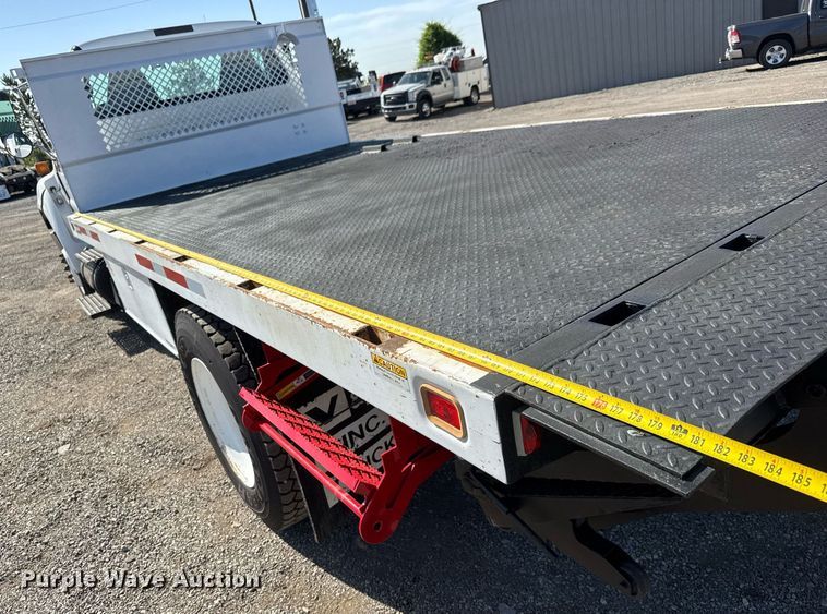 image for item DY0024 2012 Ford F650 Super Duty flatbed truck