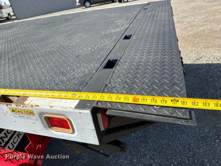 image for item DY0024 2012 Ford F650 Super Duty flatbed truck
