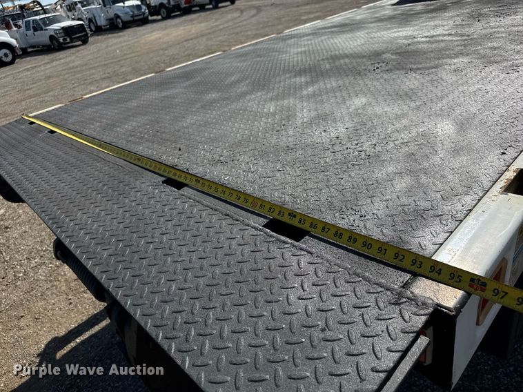 image for item DY0024 2012 Ford F650 Super Duty flatbed truck