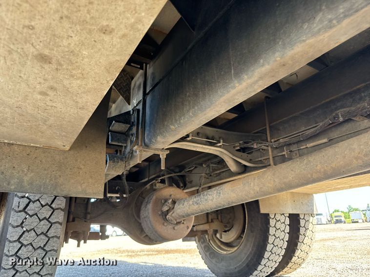 image for item DY0024 2012 Ford F650 Super Duty flatbed truck