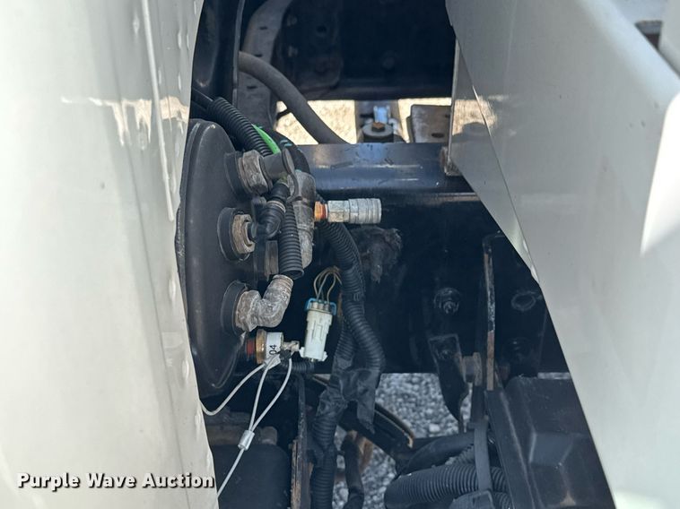 image for item DY0024 2012 Ford F650 Super Duty flatbed truck