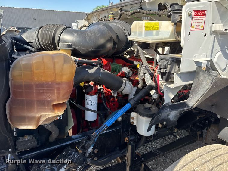 image for item DY0024 2012 Ford F650 Super Duty flatbed truck