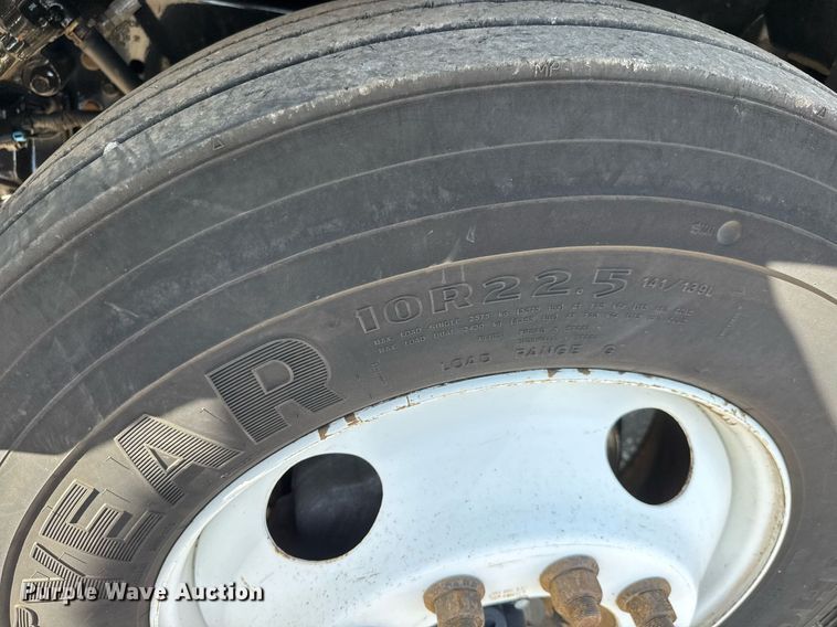 image for item DY0024 2012 Ford F650 Super Duty flatbed truck