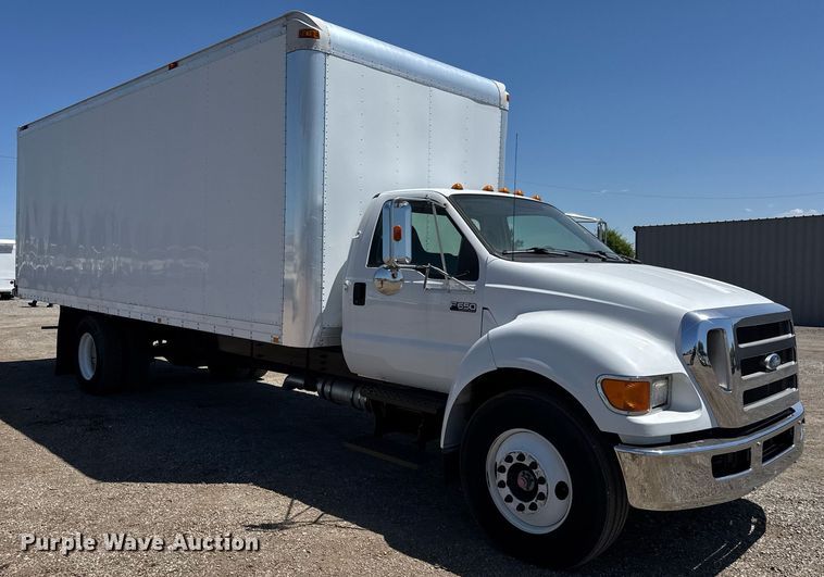 image for item DY0032 2010 Ford F650 Super Duty box truck