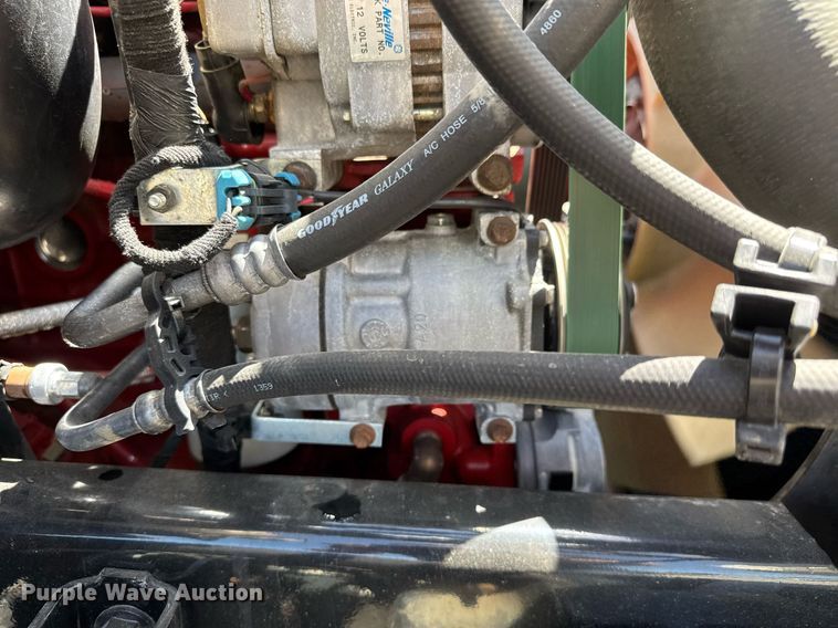 image for item DY0032 2010 Ford F650 Super Duty box truck